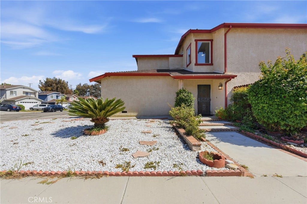 10182 Willamette Street, Ventura, CA 93004 10182 Willamette Street, Ventura, CA 93004