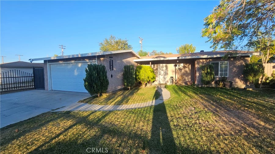 Property photo for 44326 23rd W, Lancaster, CA