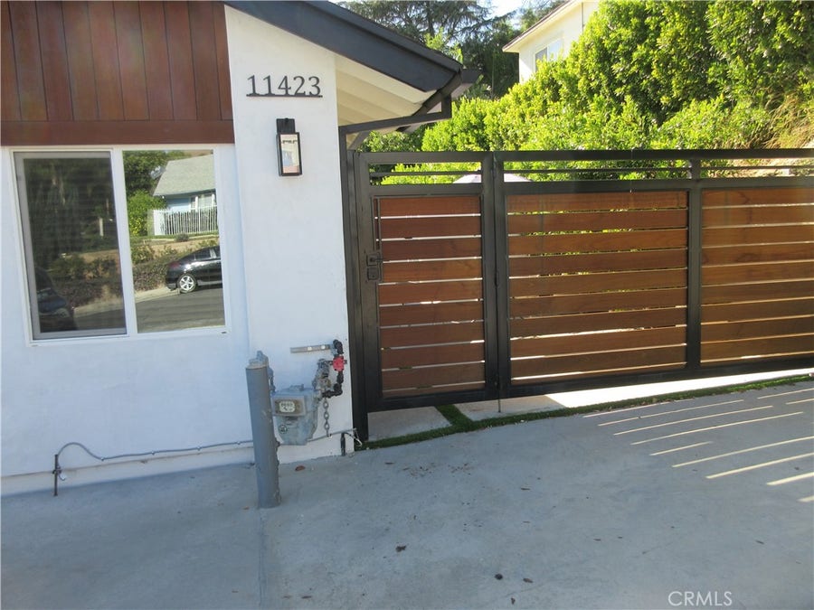 Property photo for 11423 Amigo Avenue, Porter Ranch, CA
