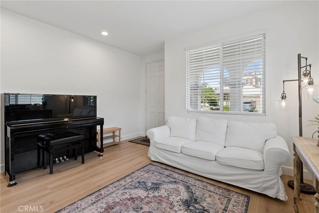 13422 Red Hawk Drive, Sylmar, CA 91342 13422 Red Hawk Drive, Sylmar, CA 91342