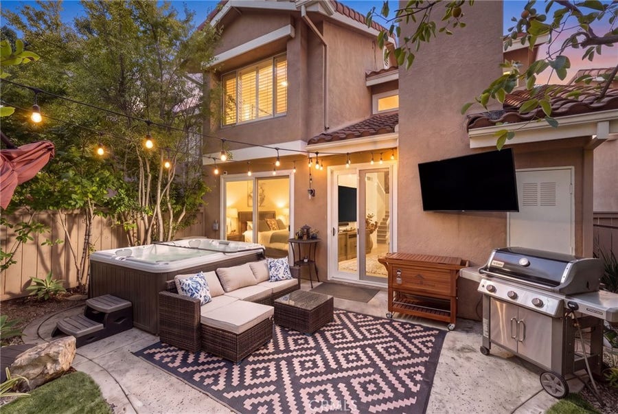 Property photo for 4827 Parma Drive, Oak Park, CA