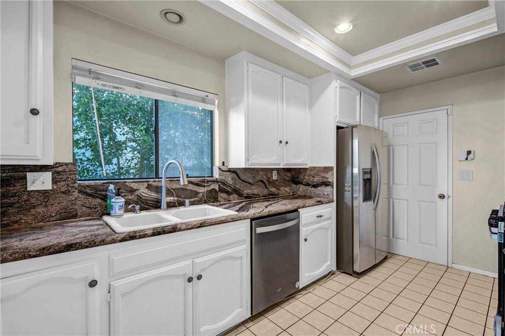 22763 Macfarlane, Woodland Hills, CA 91364 22763 Macfarlane, Woodland Hills, CA 91364