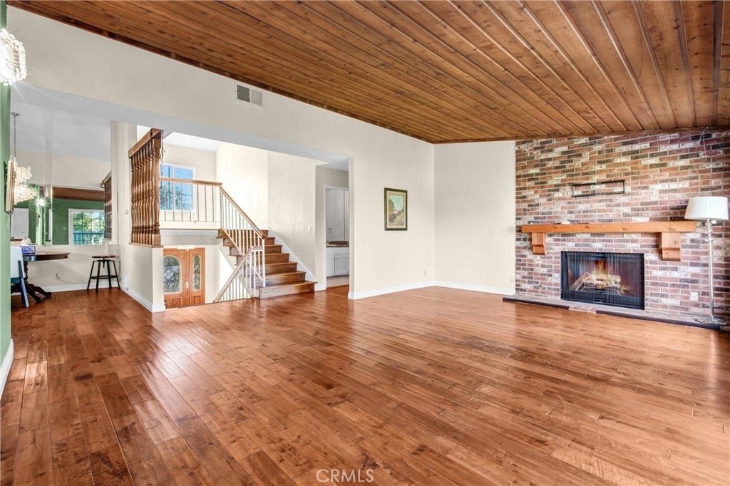 22763 Macfarlane, Woodland Hills, CA 91364 22763 Macfarlane, Woodland Hills, CA 91364