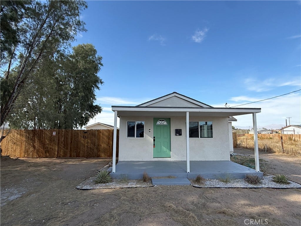 716 W Church Avenue, Ridgecrest, CA 93555 716 W Church Avenue, Ridgecrest, CA 93555