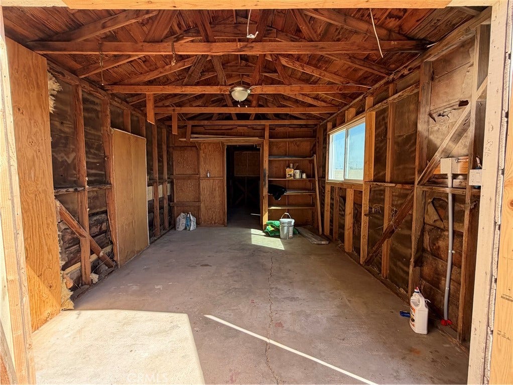 716 W Church Avenue, Ridgecrest, CA 93555 716 W Church Avenue, Ridgecrest, CA 93555