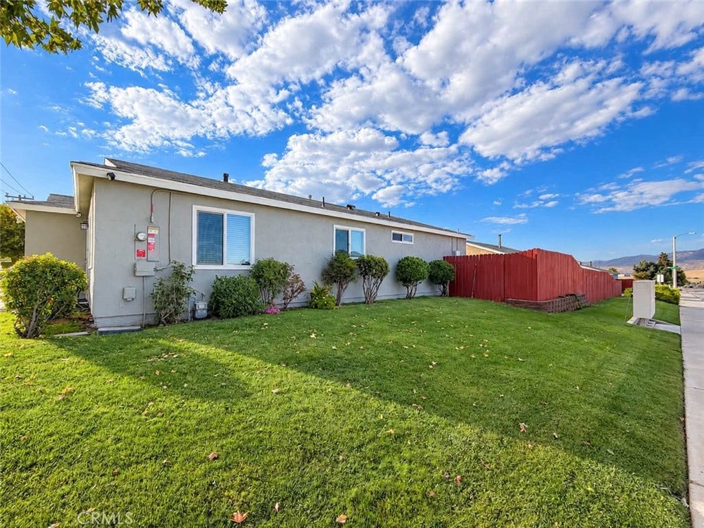 1101 Cherry Lane, Tehachapi, CA 93561 1101 Cherry Lane, Tehachapi, CA 93561