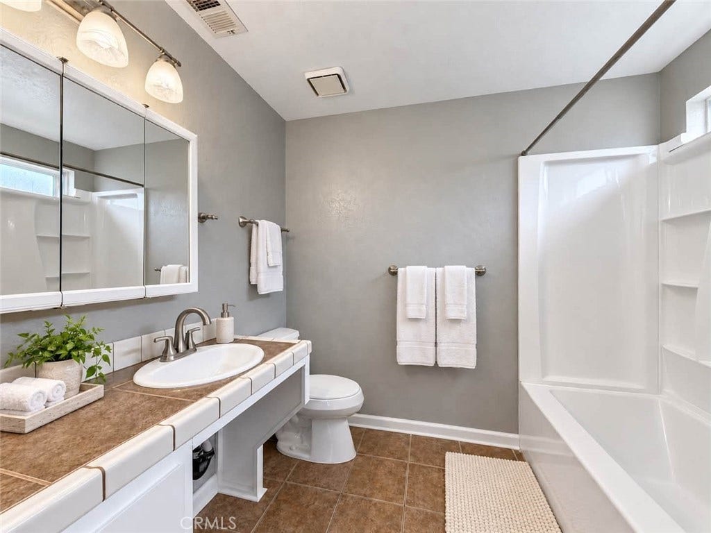1101 Cherry Lane, Tehachapi, CA 93561 1101 Cherry Lane, Tehachapi, CA 93561