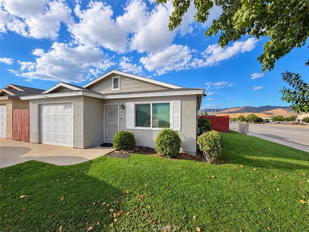 1101 Cherry Lane, Tehachapi, CA 93561 1101 Cherry Lane, Tehachapi, CA 93561