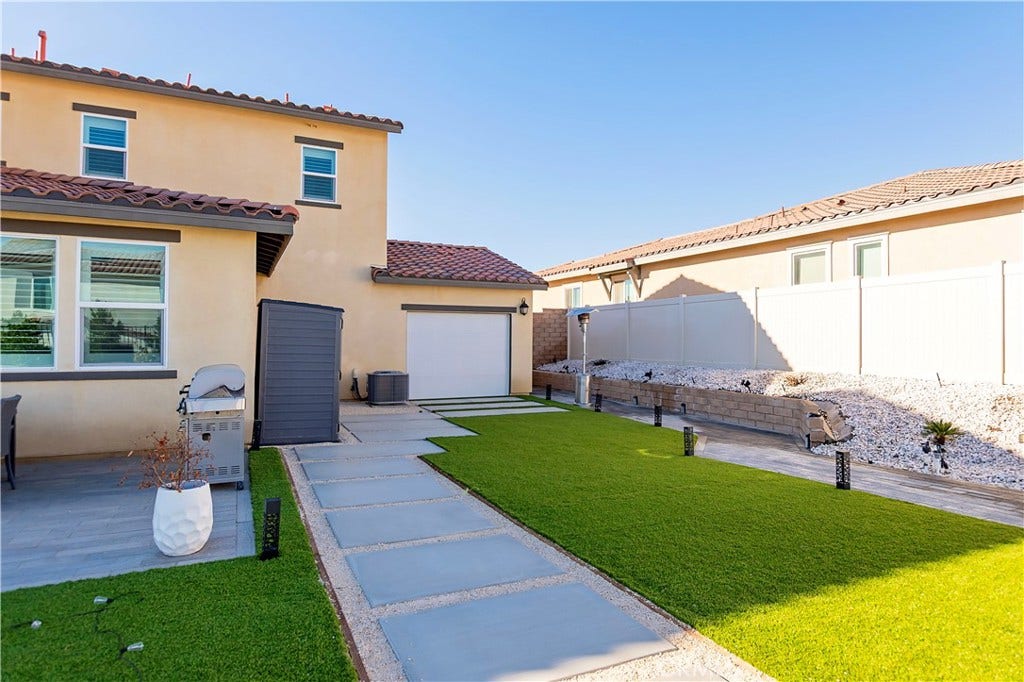 4043 Bridle Court, Palmdale, CA 93551