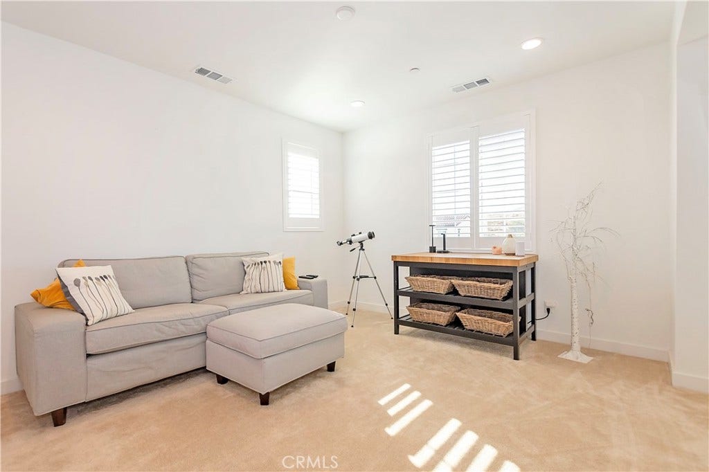 4043 Bridle Court, Palmdale, CA 93551