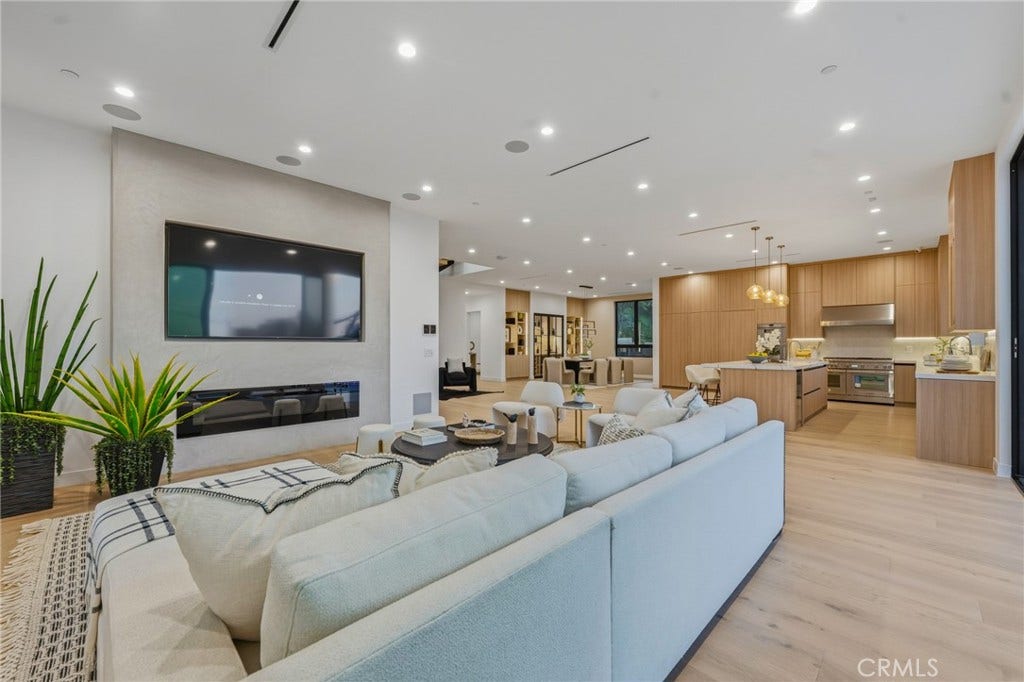 4331 Alonzo, Encino, CA 91316