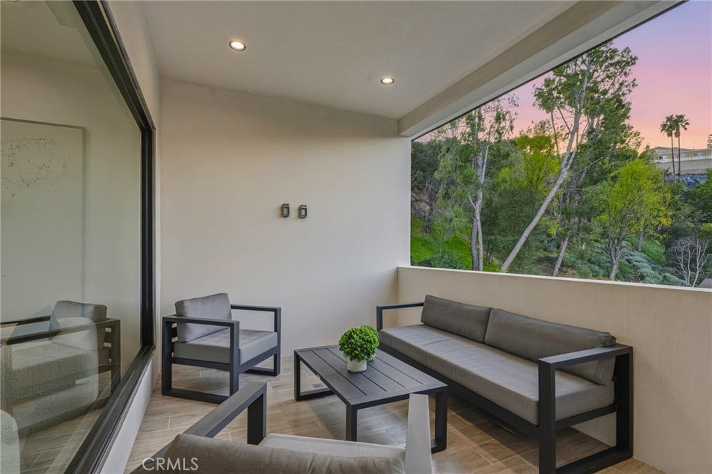 4331 Alonzo, Encino, CA 91316