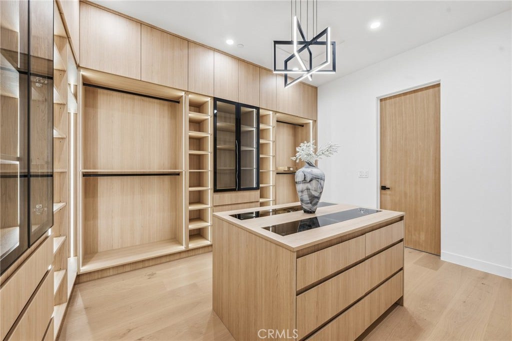 4331 Alonzo, Encino, CA 91316