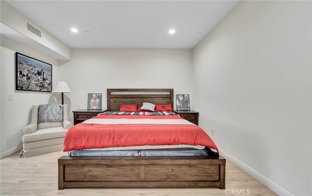 1101 N Maclay, #7, San Fernando, CA 91340 1101 N Maclay, #7, San Fernando, CA 91340