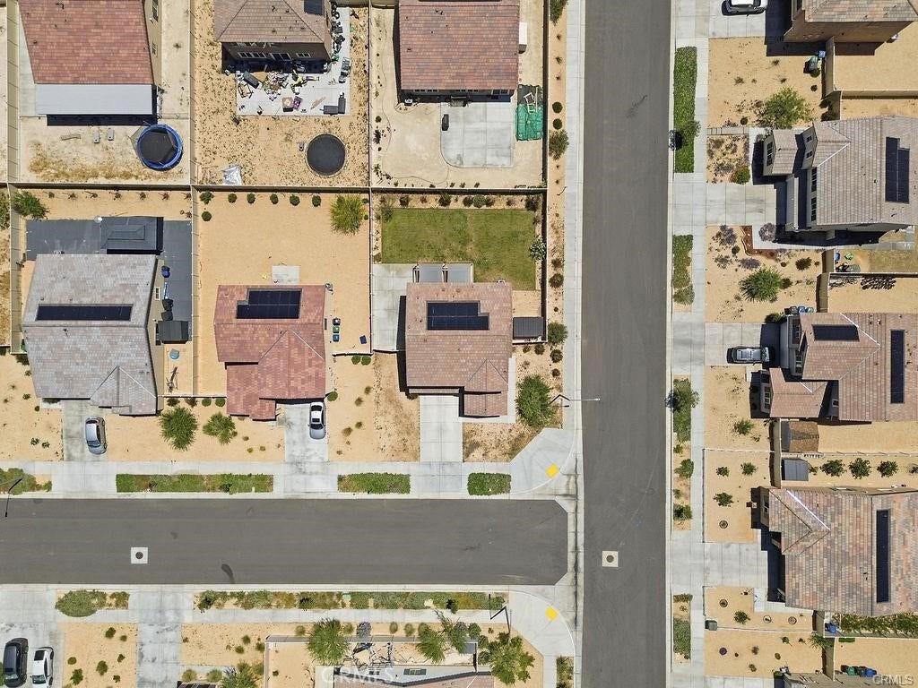 4384 W Avenue J-5, Lancaster, CA 93536
