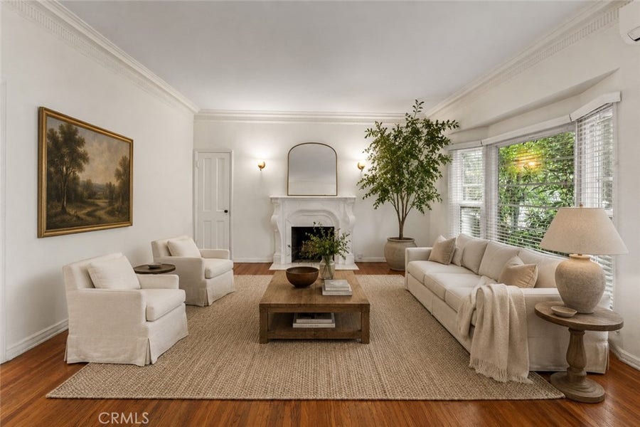Property photo for 368 S Crescent, Beverly Hills, CA
