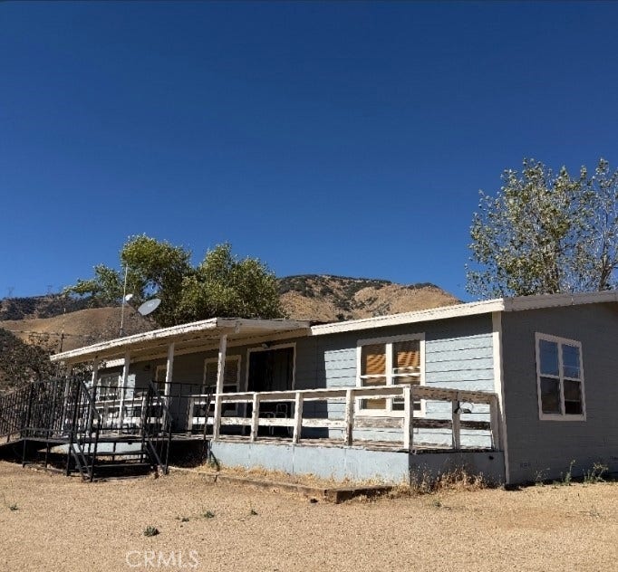 Property photo for 857 Roads End Point, Lebec, CA