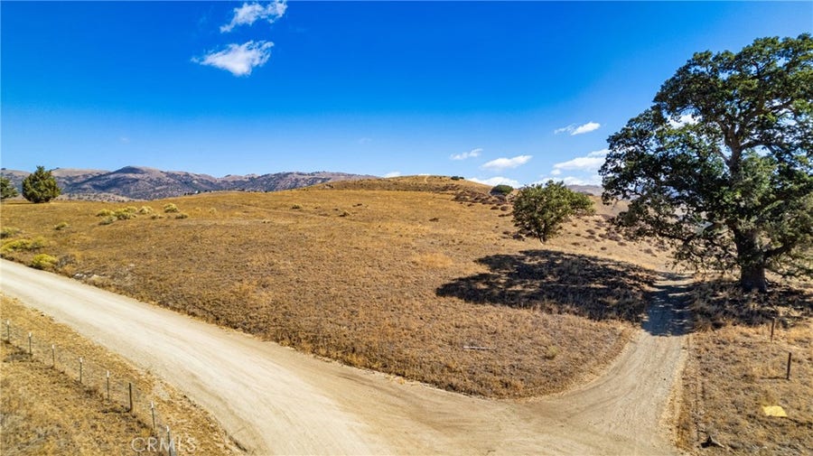 Property photo for 0 Marigold/Dogwood, Tehachapi, CA