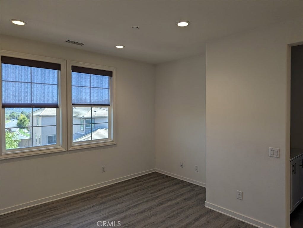 28740 Jardineras Drive, Valencia, CA 91354 Upstairs Loft