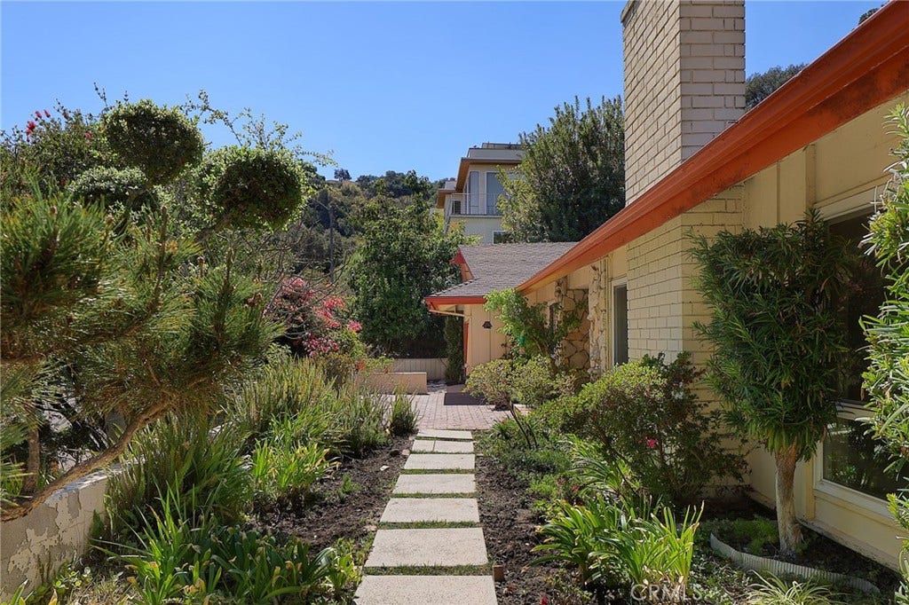 3433 Green Vista Drive, Encino, CA 91436 3433 Green Vista Drive, Encino, CA 91436