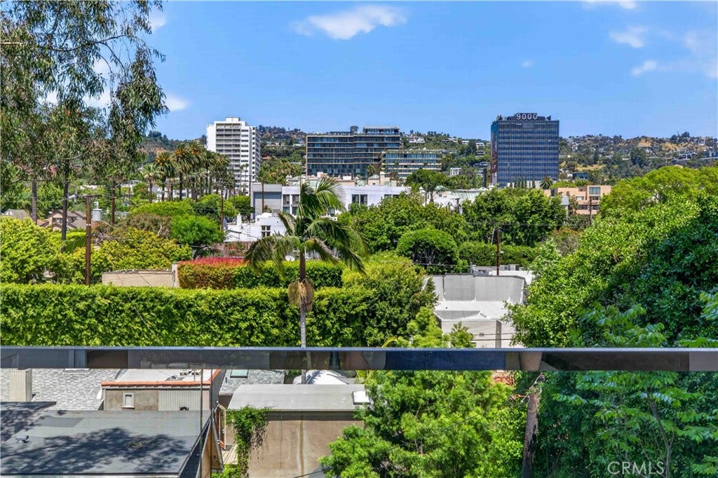 838 N Doheny, #505, West Hollywood, CA 90069 838 N Doheny, #505, West Hollywood, CA 90069