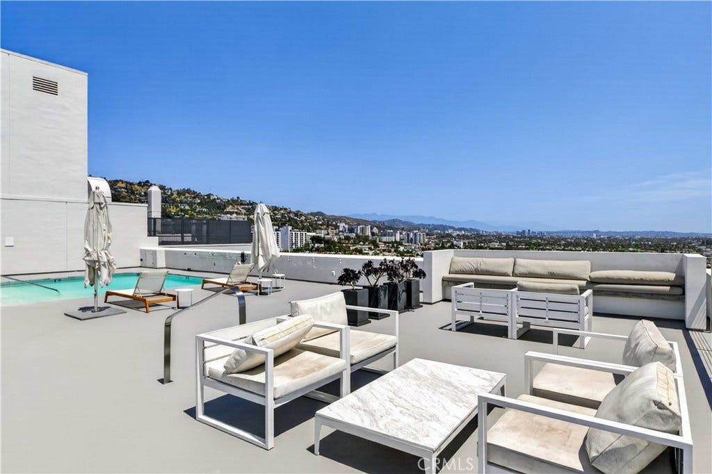 838 N Doheny, #505, West Hollywood, CA 90069 838 N Doheny, #505, West Hollywood, CA 90069
