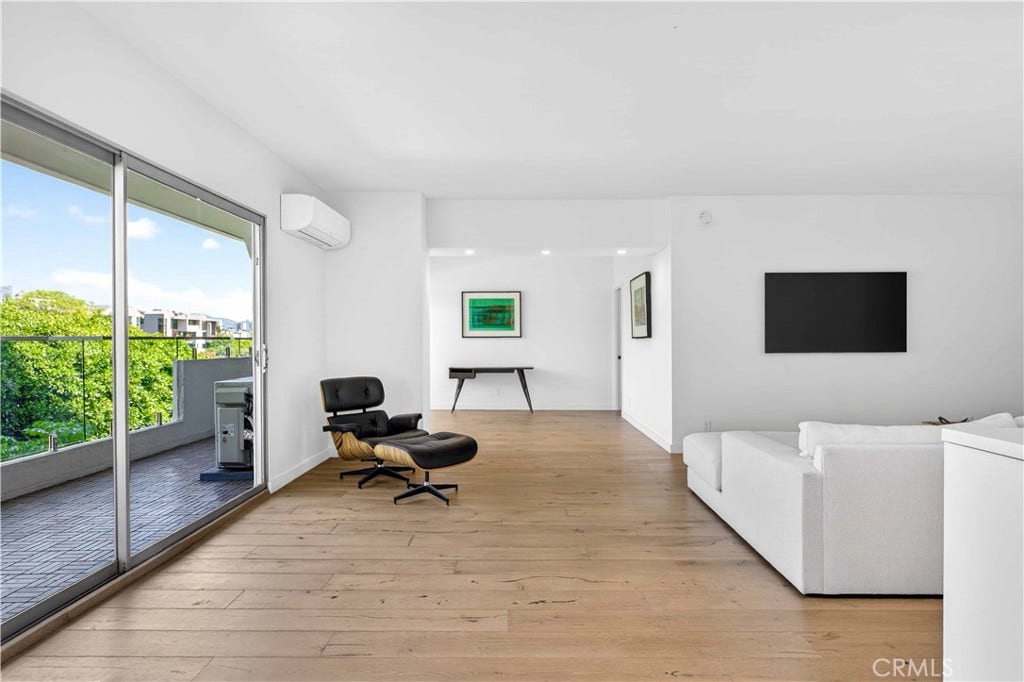 838 N Doheny, #505, West Hollywood, CA 90069 838 N Doheny, #505, West Hollywood, CA 90069