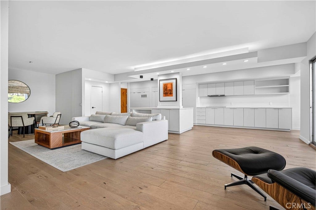 838 N Doheny, #505, West Hollywood, CA 90069 838 N Doheny, #505, West Hollywood, CA 90069