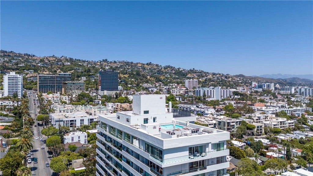838 N Doheny, #505, West Hollywood, CA 90069 838 N Doheny, #505, West Hollywood, CA 90069