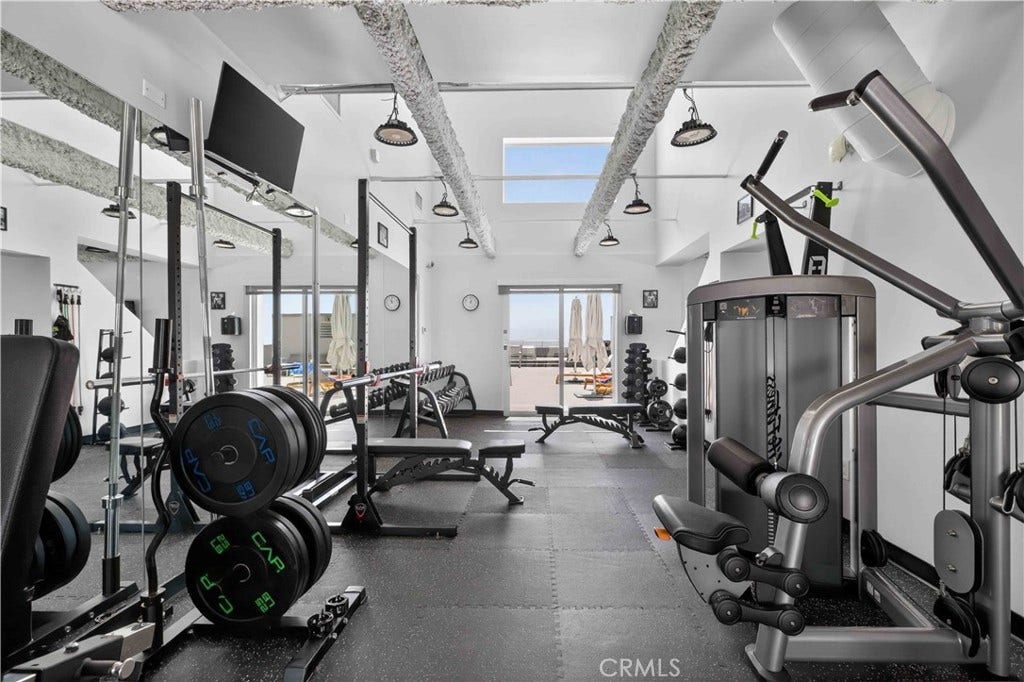 838 N Doheny, #505, West Hollywood, CA 90069 838 N Doheny, #505, West Hollywood, CA 90069