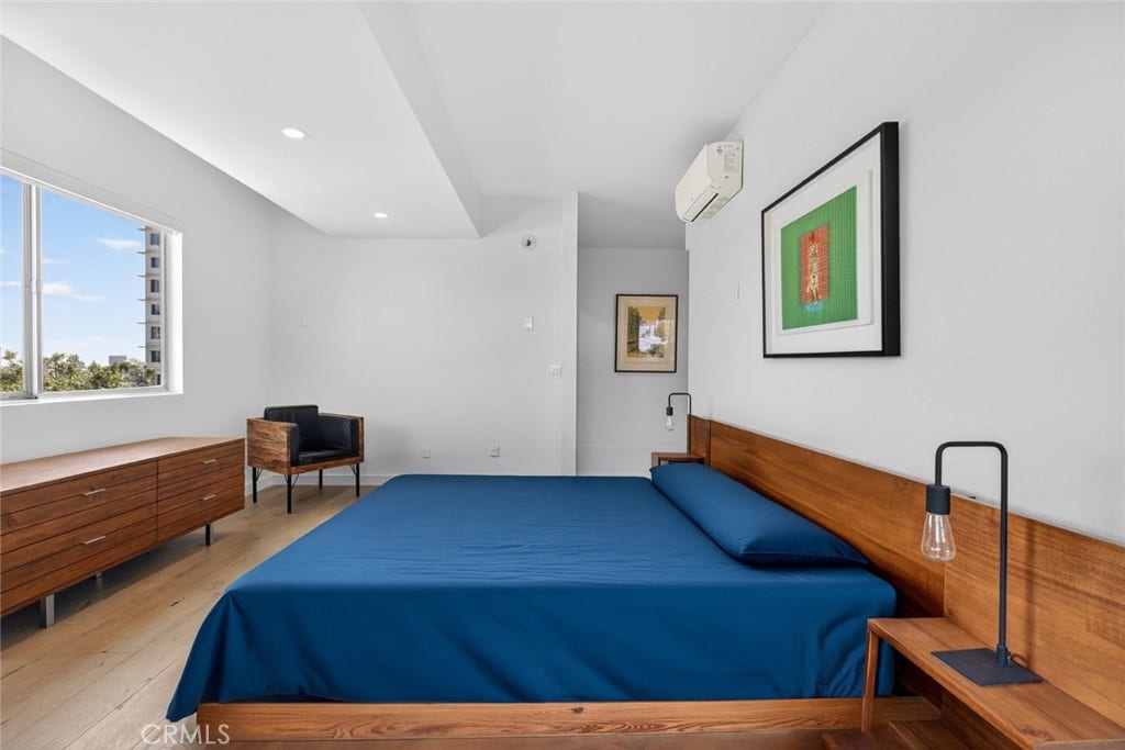 838 N Doheny, #505, West Hollywood, CA 90069 838 N Doheny, #505, West Hollywood, CA 90069