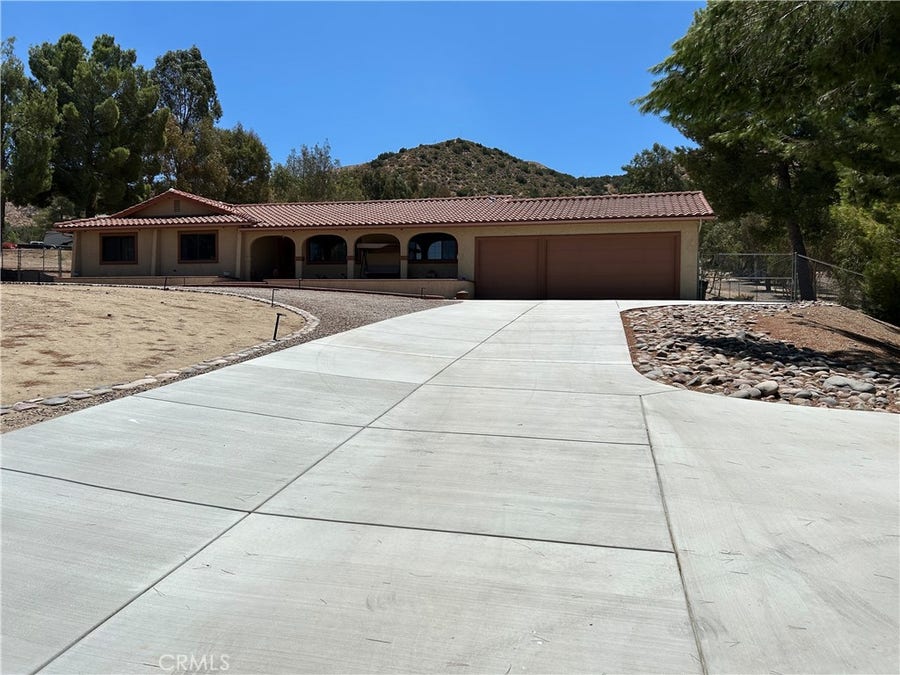 Property photo for 2524 Bent Spur Drive, Acton, CA