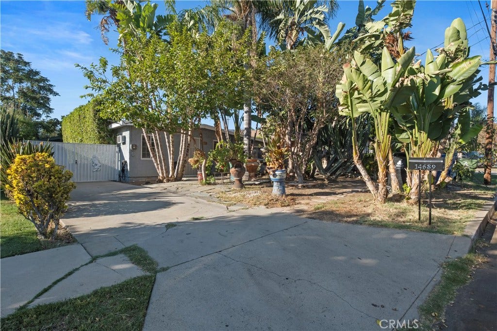 14689 Nurmi Street, Sylmar, CA 91342