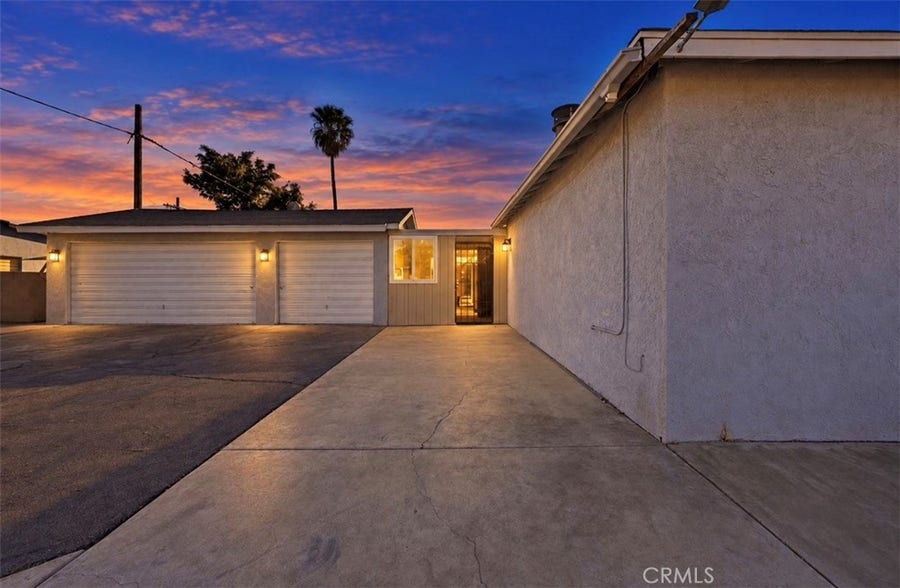 Property photo for 13532 Pierce St, Pacoima, CA