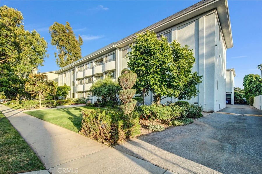 Property photo for 972 E California, #304, Pasadena, CA