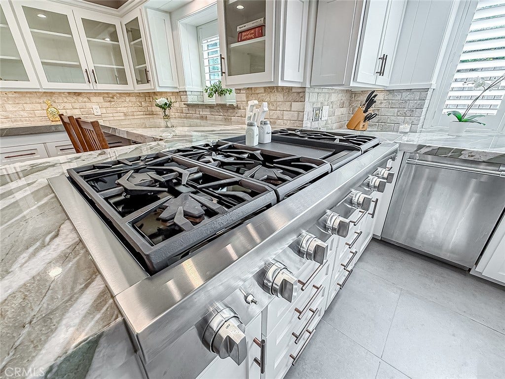 4217 Cedar Avenue, Long Beach, CA 90807 4217 Cedar Avenue, Long Beach, CA 90807
