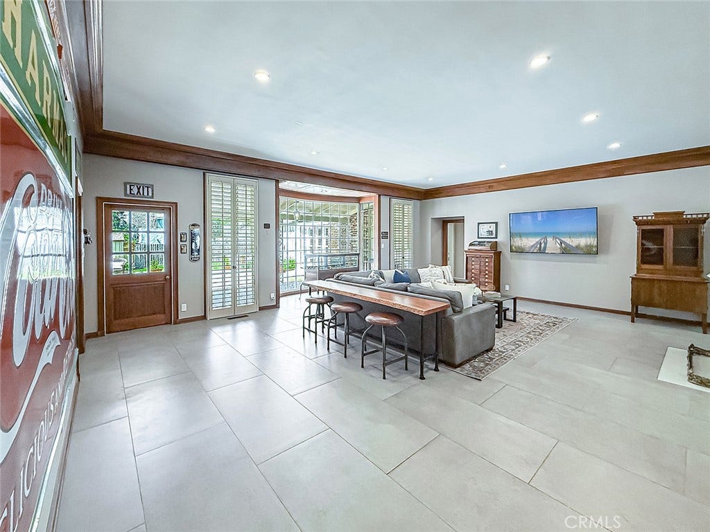 4217 Cedar Avenue, Long Beach, CA 90807 4217 Cedar Avenue, Long Beach, CA 90807