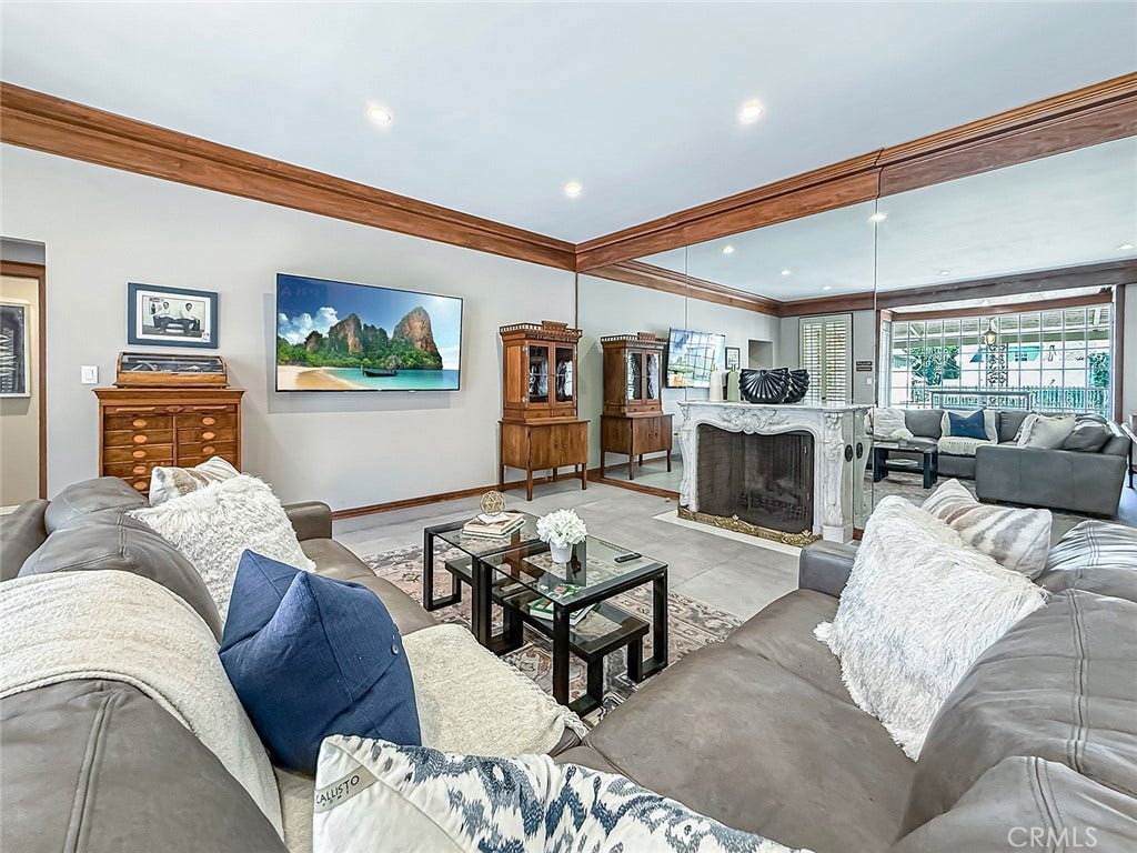 4217 Cedar Avenue, Long Beach, CA 90807 4217 Cedar Avenue, Long Beach, CA 90807