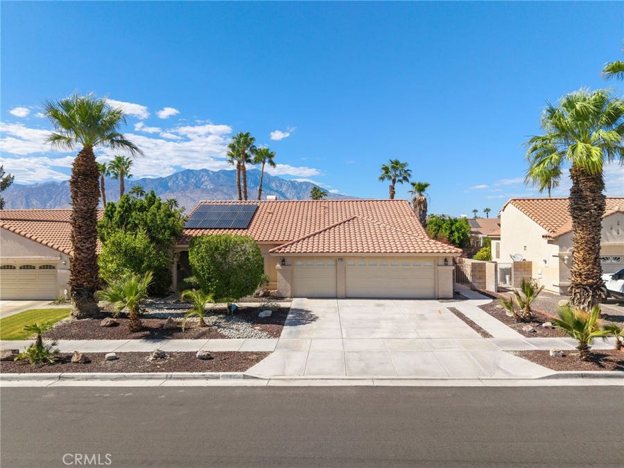 Property photo for 27875 Avenida Maravilla, Cathedral City, CA