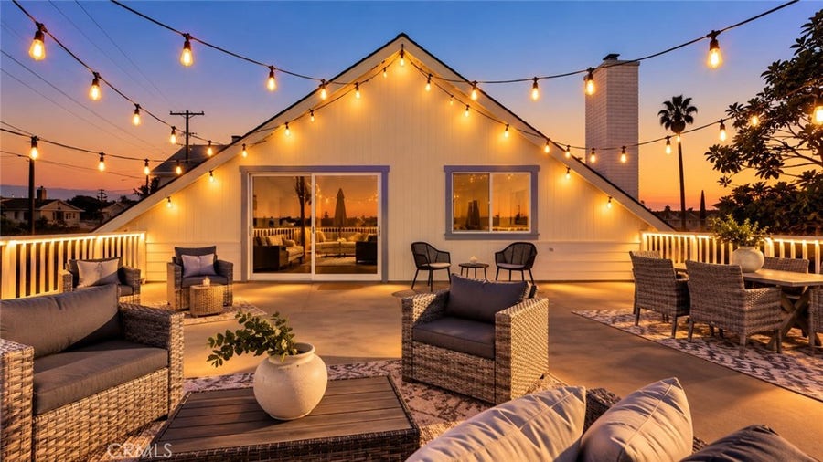 Property photo for 1467 11th, Manhattan Beach, CA