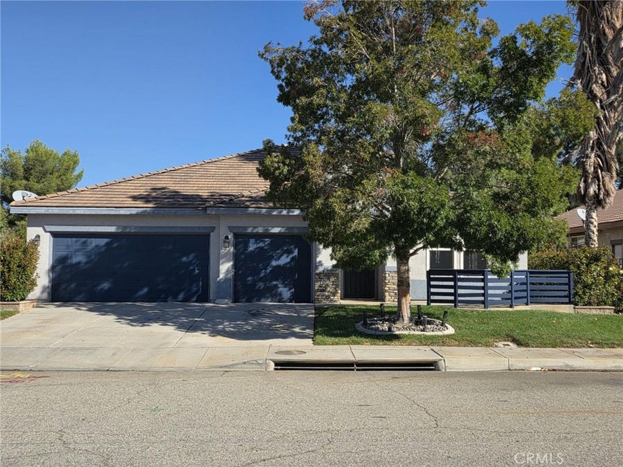 Property photo for 3443 Fairgreen, Palmdale, CA