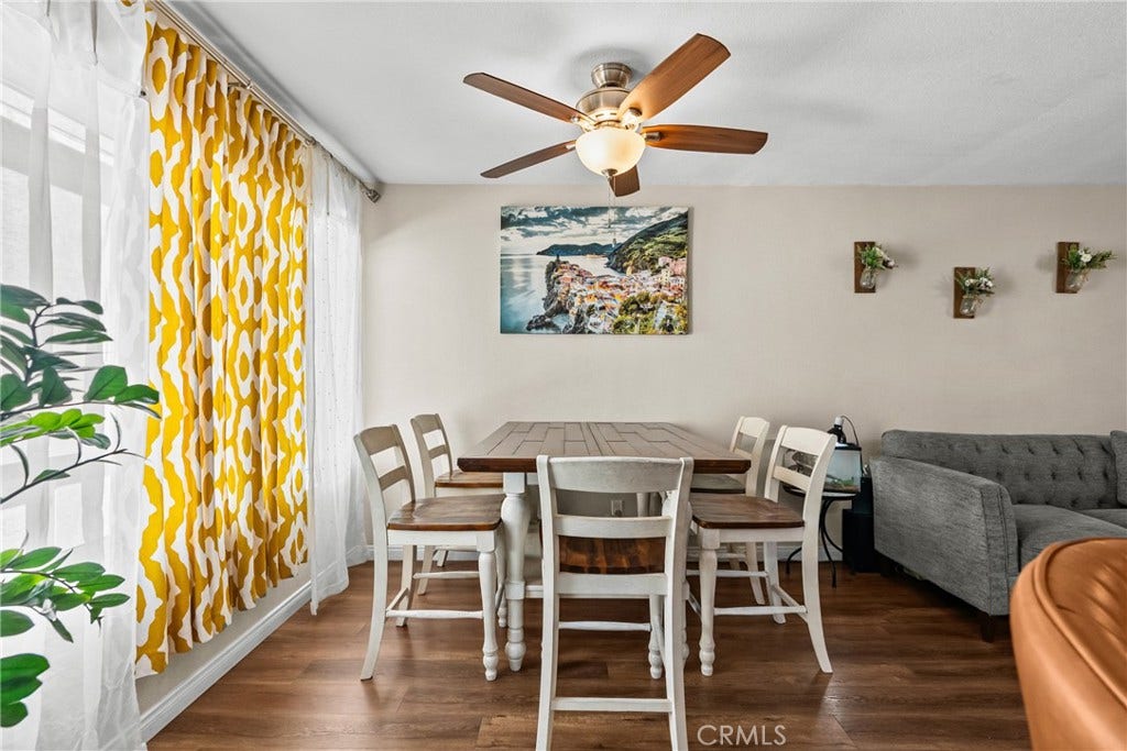 9915 Variel Avenue, #22, Chatsworth, CA 91311 9915 Variel Avenue, #22, Chatsworth, CA 91311