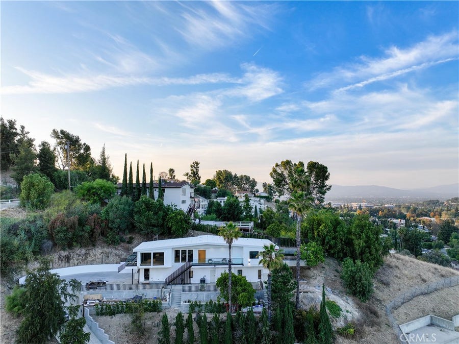 Property photo for 5137 Campo Rd, Woodland Hills, CA
