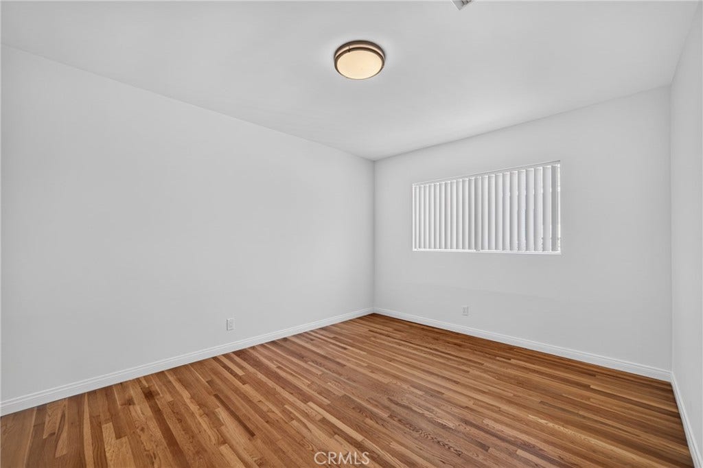 17640 Kittridge Street, Lake Balboa, CA 91406 17640 Kittridge Street, Lake Balboa, CA 91406