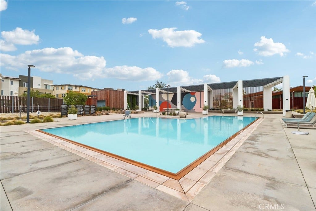 27386 Harrier Ct., #1, Valencia, CA 91381 27386 Harrier Ct., #1, Valencia, CA 91381