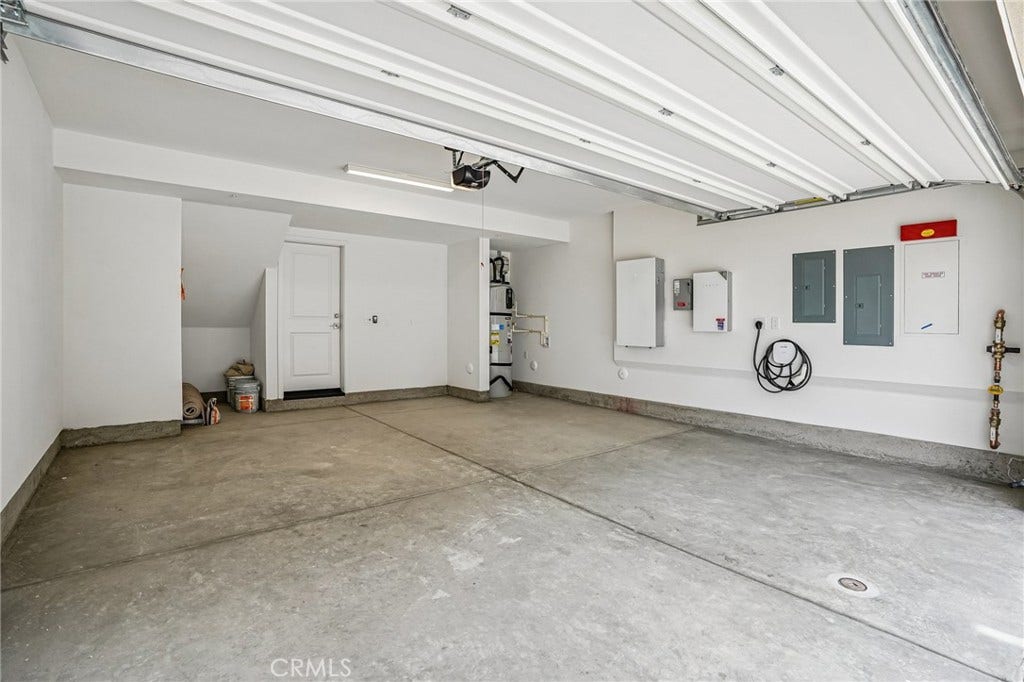27386 Harrier Ct., #1, Valencia, CA 91381 27386 Harrier Ct., #1, Valencia, CA 91381