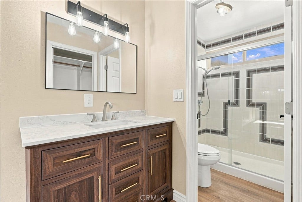2641 Ericson, Simi Valley, CA 93065 2641 Ericson, Simi Valley, CA 93065
