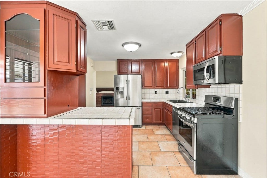 2641 Ericson, Simi Valley, CA 93065 2641 Ericson, Simi Valley, CA 93065