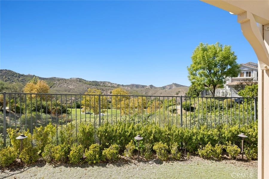 Property photo for 22420 Pinewood Court, Calabasas, CA