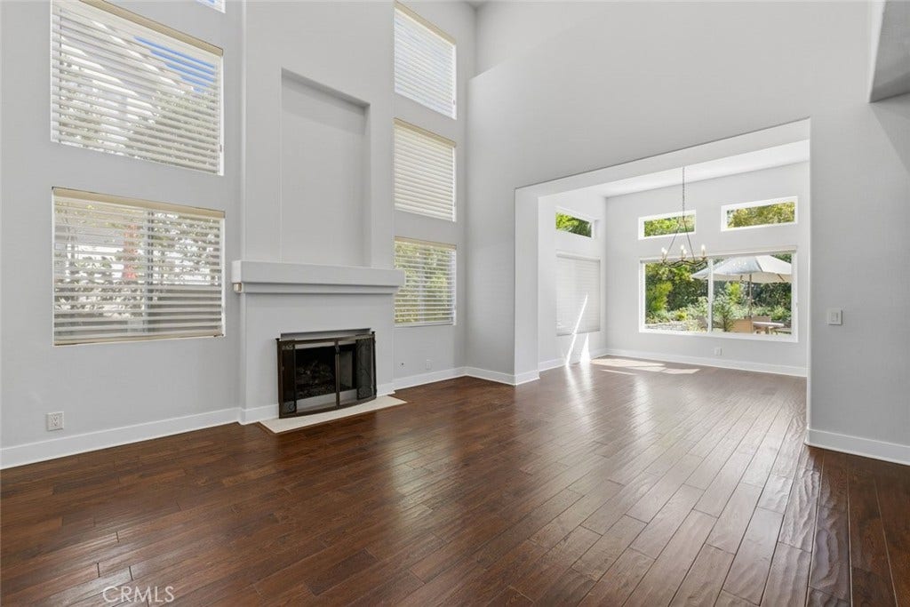 22420 Pinewood Court, Calabasas, CA 91302 22420 Pinewood Court, Calabasas, CA 91302